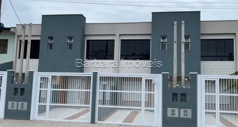 Sobrado 2 Quartos em Centro, Tramandai