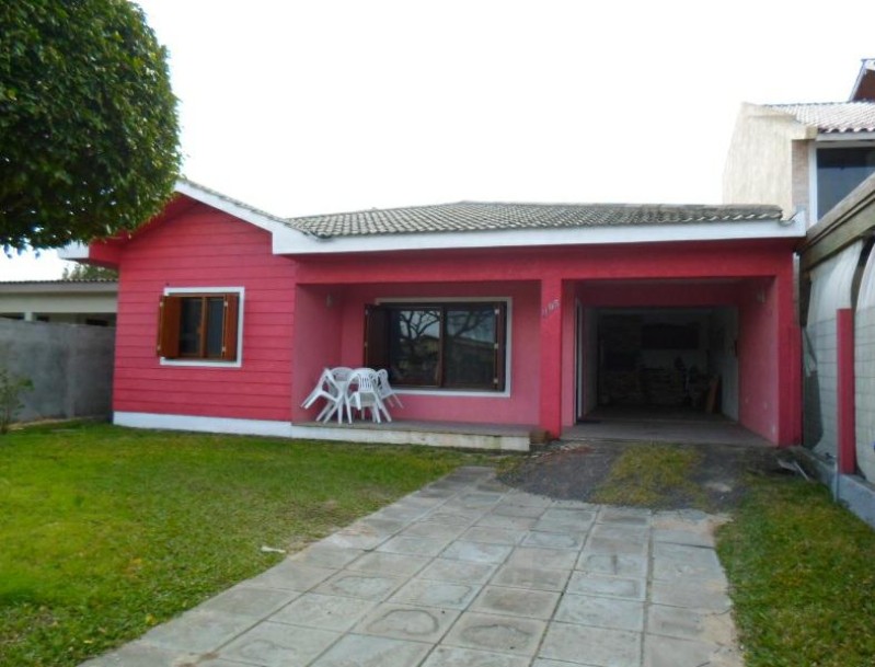 Casa 3 Quartos em Tiroleza, Tramandai