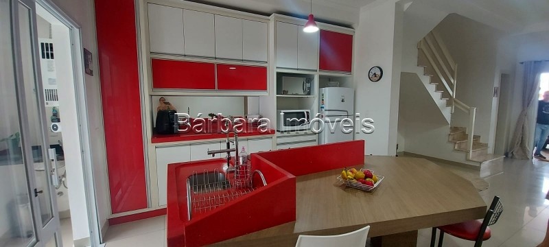 Sobrado 2 Quartos em Centro, Tramandai