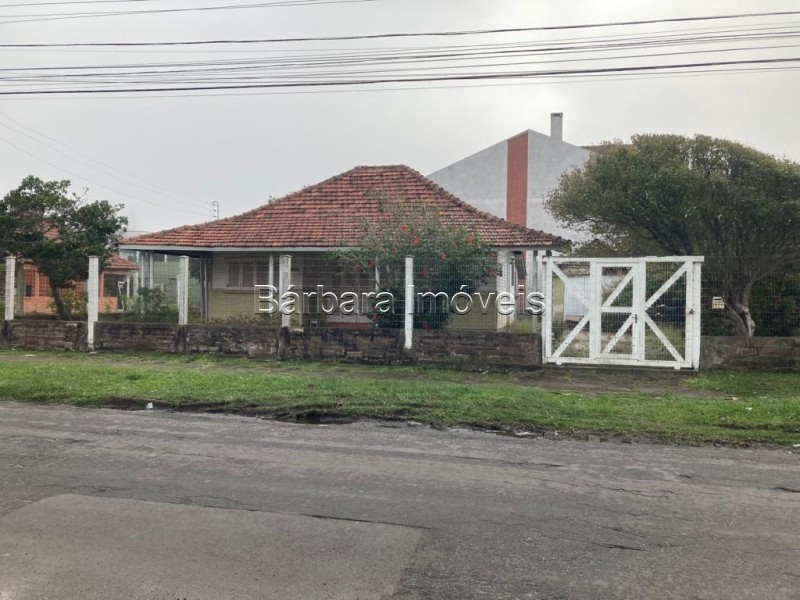 Prédio Comercial em Centro, Tramandai