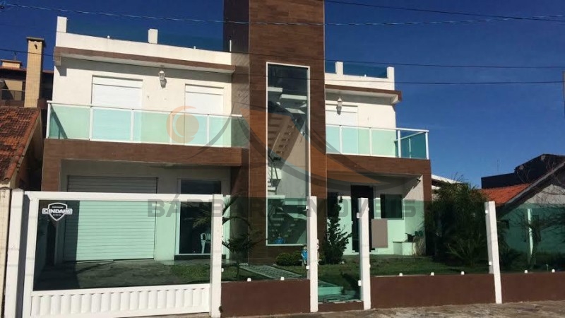 Sobrado 4 Quartos