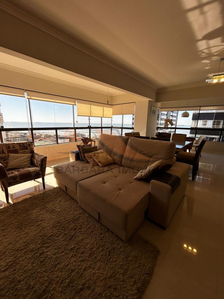 Apartamento 3 Quartos